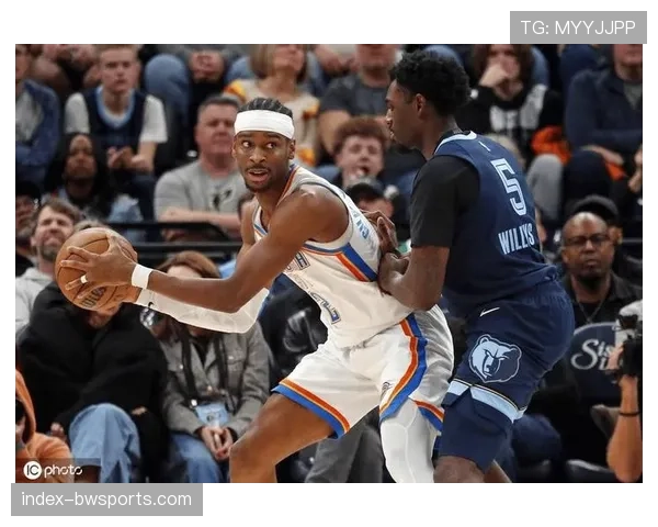 雷霆客场114比100击败灰熊取赛季第10胜 亚历山大35分主导战局