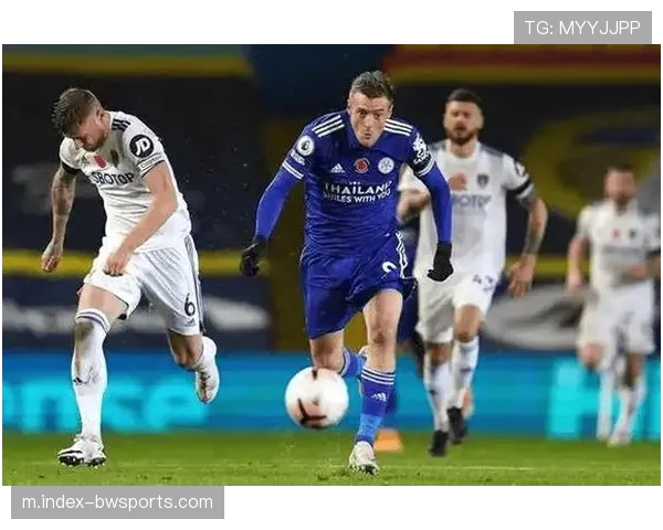 埃弗顿依赖边路传中和定位球战术，进攻手段单一制约主场破密集防守能力